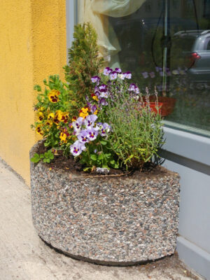 Betoonvaas Poolkaar 10.27