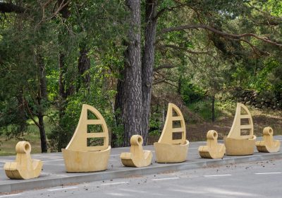 Betoonist teetõke Ankur 12.15 ja betoonvaas Purjepaat 10.46.1