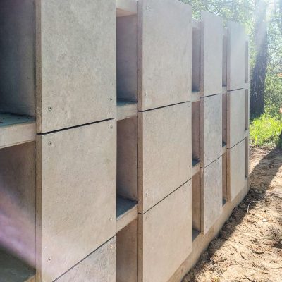 Betoonist urnimüür 24.10